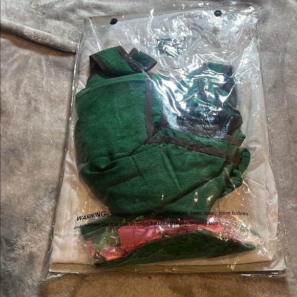 Music Legs Green German Beer Beauty Outfit NEW - Picture 3 of 3